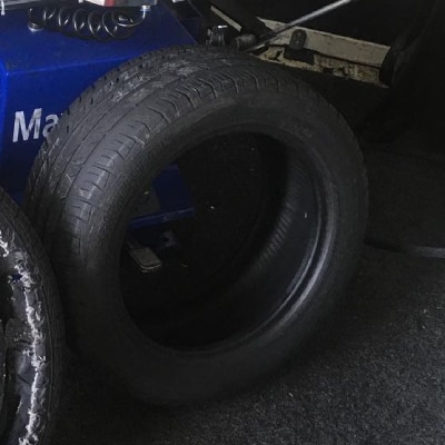 TIRE CHANGE